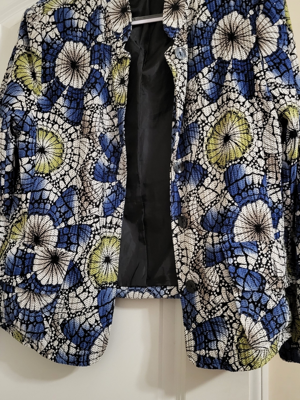 Women's Blue & White Floral Print Blazer with Green Accents